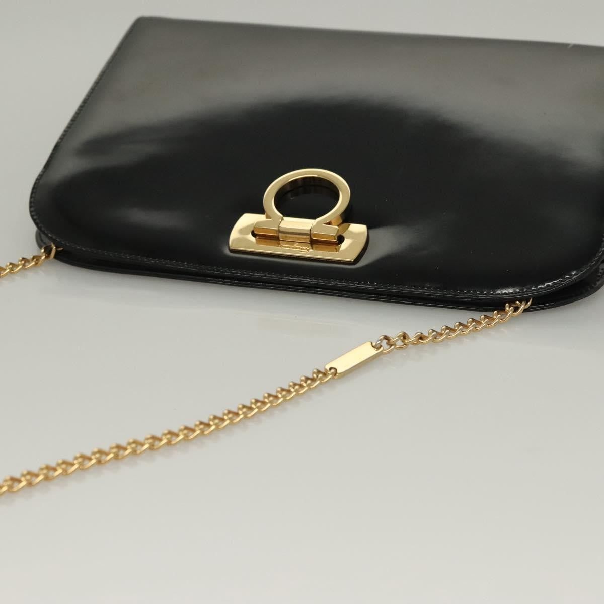 Salvatore Ferragamo Gancini Shoulder Bag Patent Leather, BLACK, PATENT_LEATHER, Shoulder bag