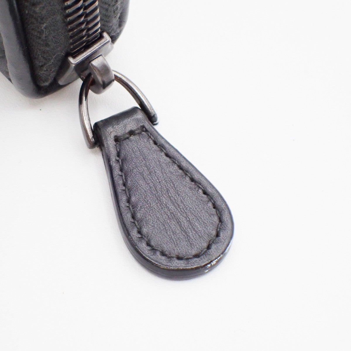 Bottega Veneta Intrecciato Long Zip  Wallet Leather, Black, Leather, Wallet