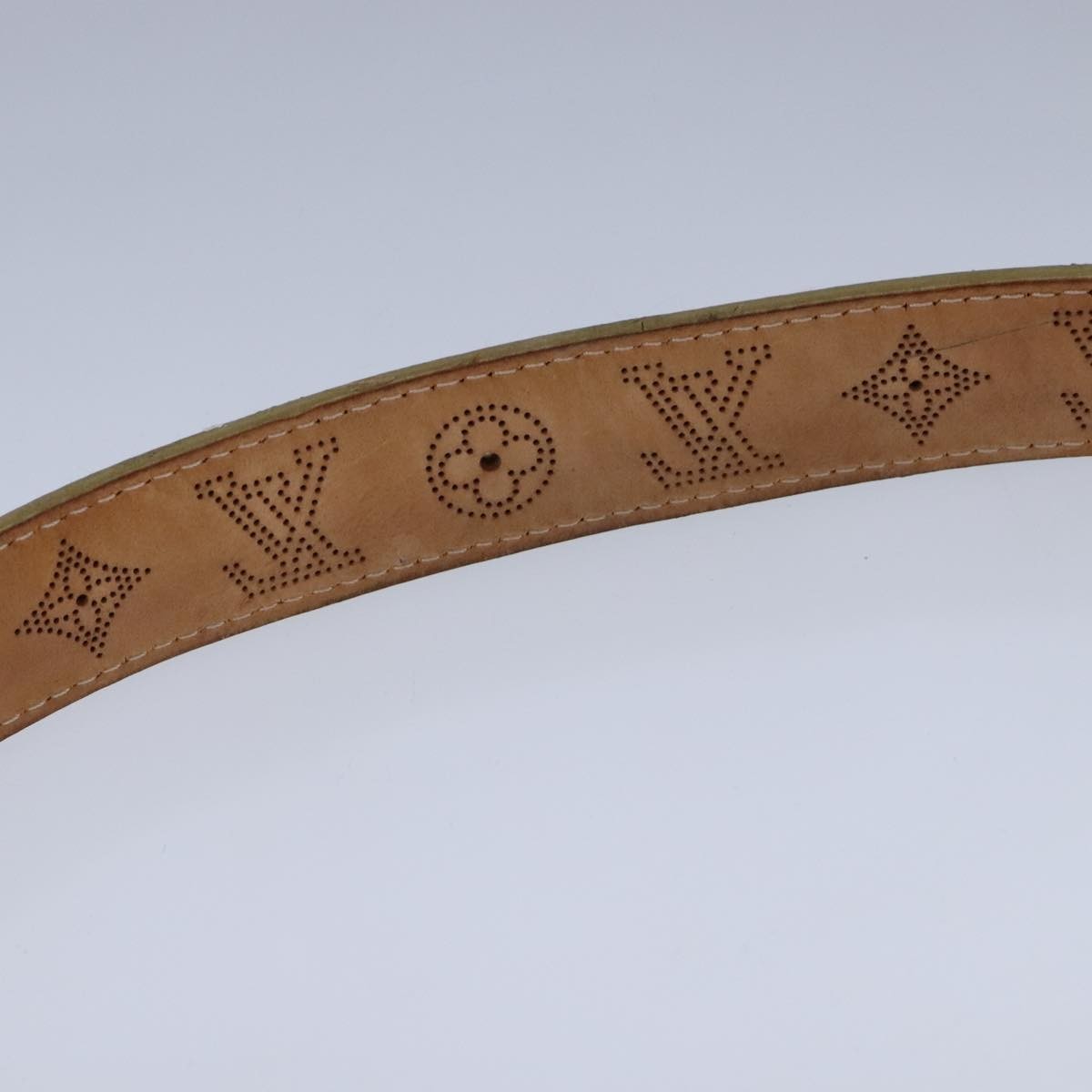 Louis Vuitton Buckle Belt Mahina Leather, GOLD, LEATHER, Belts