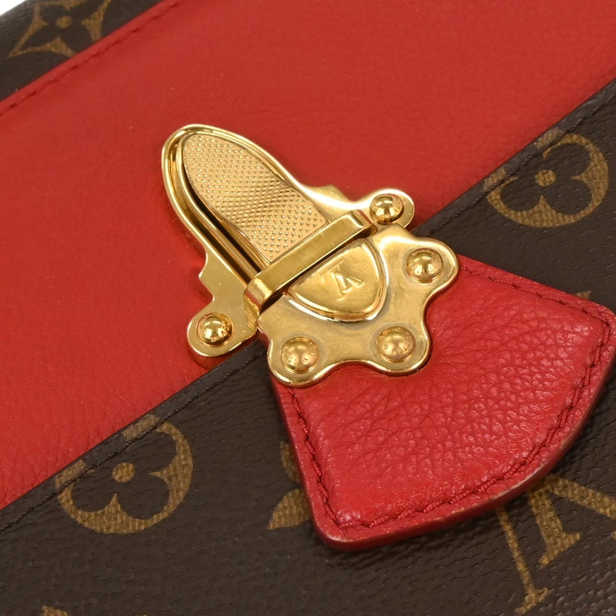 Louis Vuitton Victoire Handbag Monogram Canvas and Leather, BROWN, CANVAS, Shoulder bag