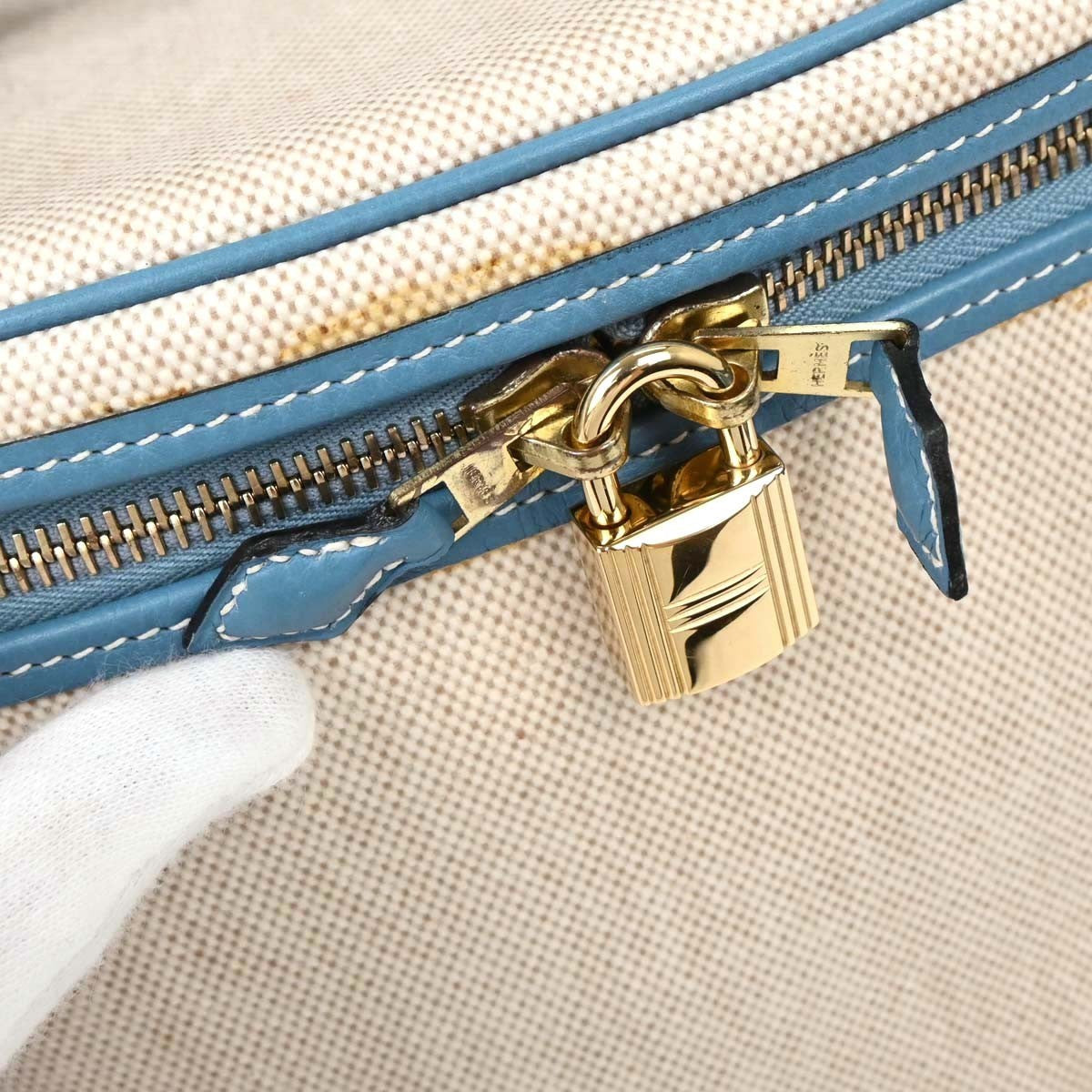 Hermes Intercity Victoria Travel Case Toile with Leather, BEIGE, CANVAS, Clutche & pouche