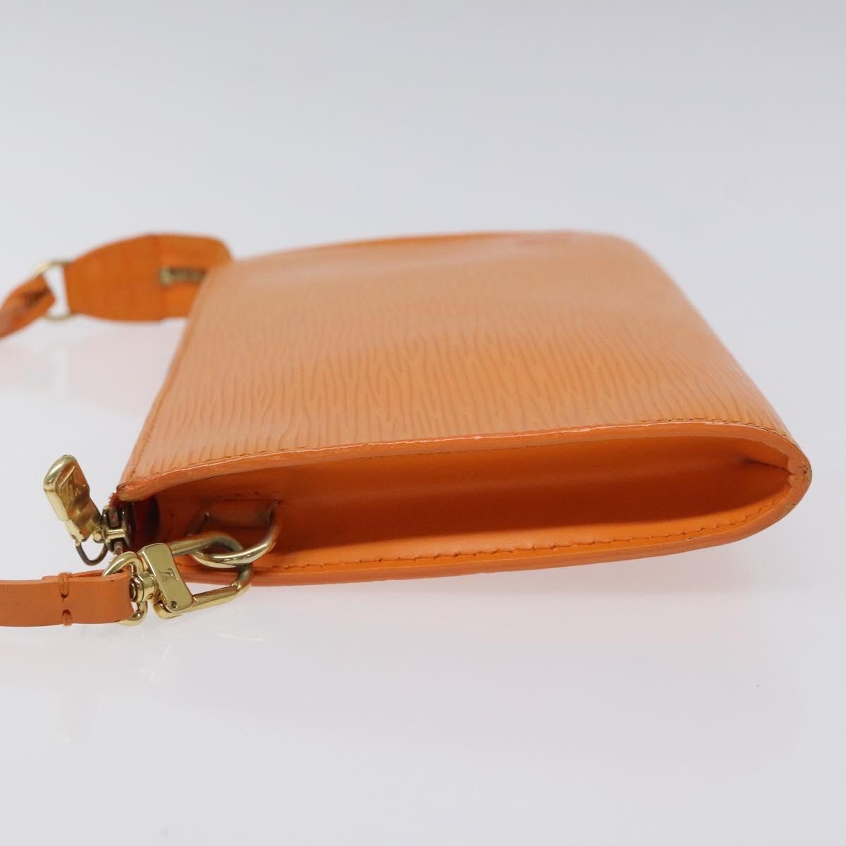 Louis Vuitton Pochette Accessoires Epi Leather, ORANGE, LEATHER, Clutche & pouche