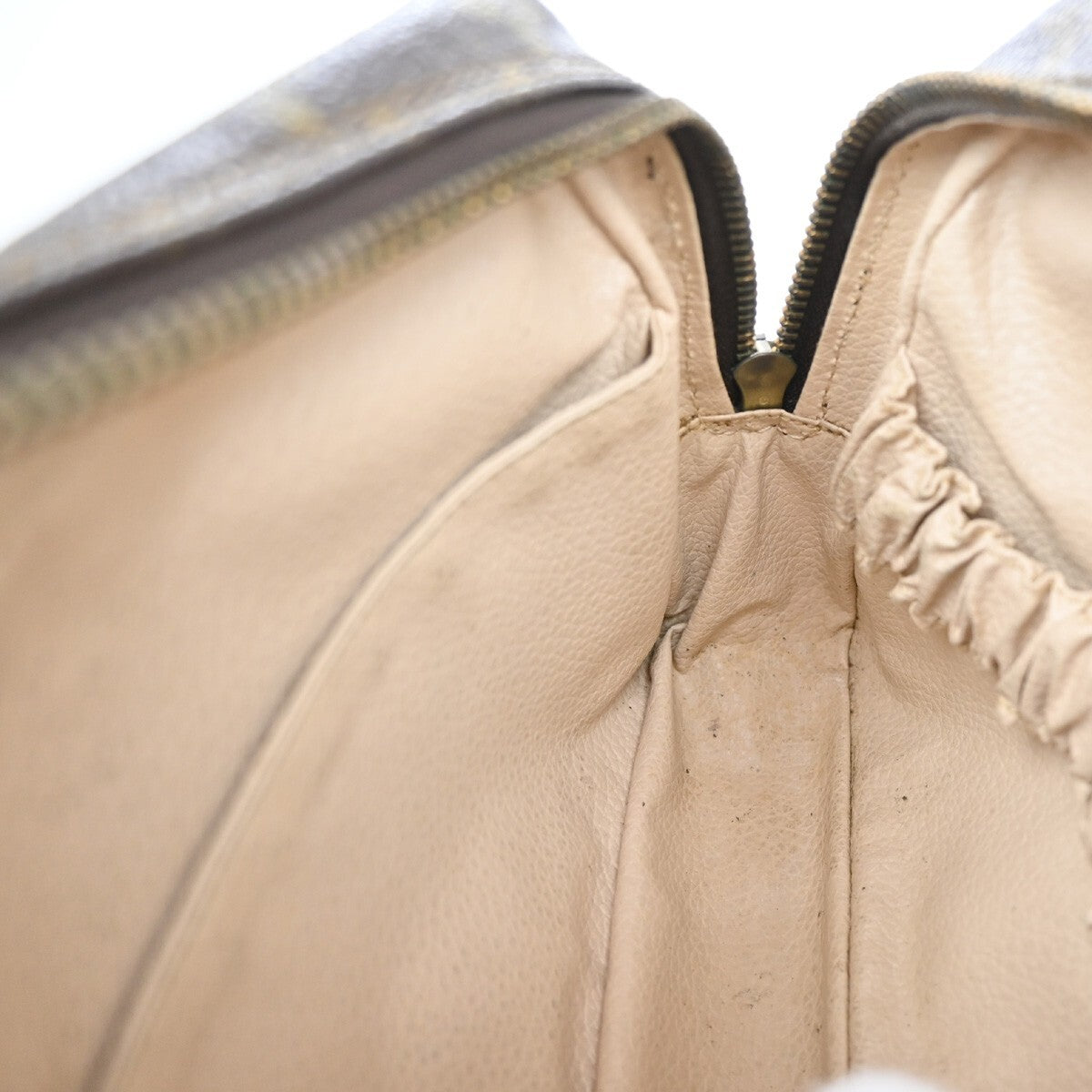 Louis Vuitton Trousse Toilette Monogram Canvas, BROWN, CANVAS, Toiletry Case