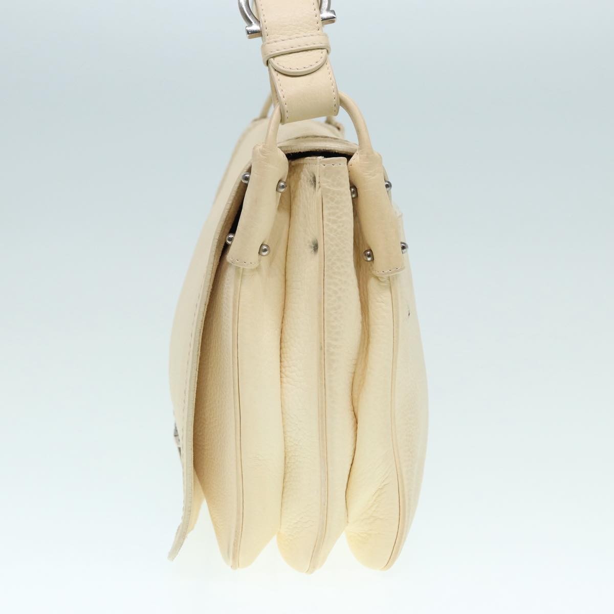 Salvatore Ferragamo Gancini Shoulder Bag Leather, WHITE, LEATHER, Shoulder bag