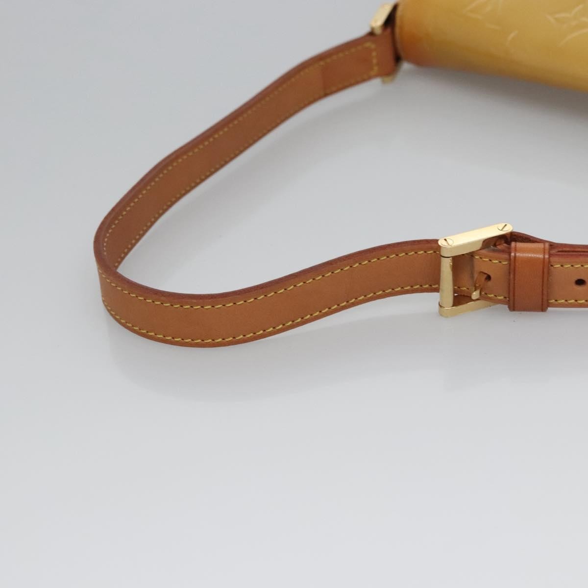 Louis Vuitton Thompson Street Handbag Monogram Vernis, BEIGE, PATENT_LEATHER, Handbag