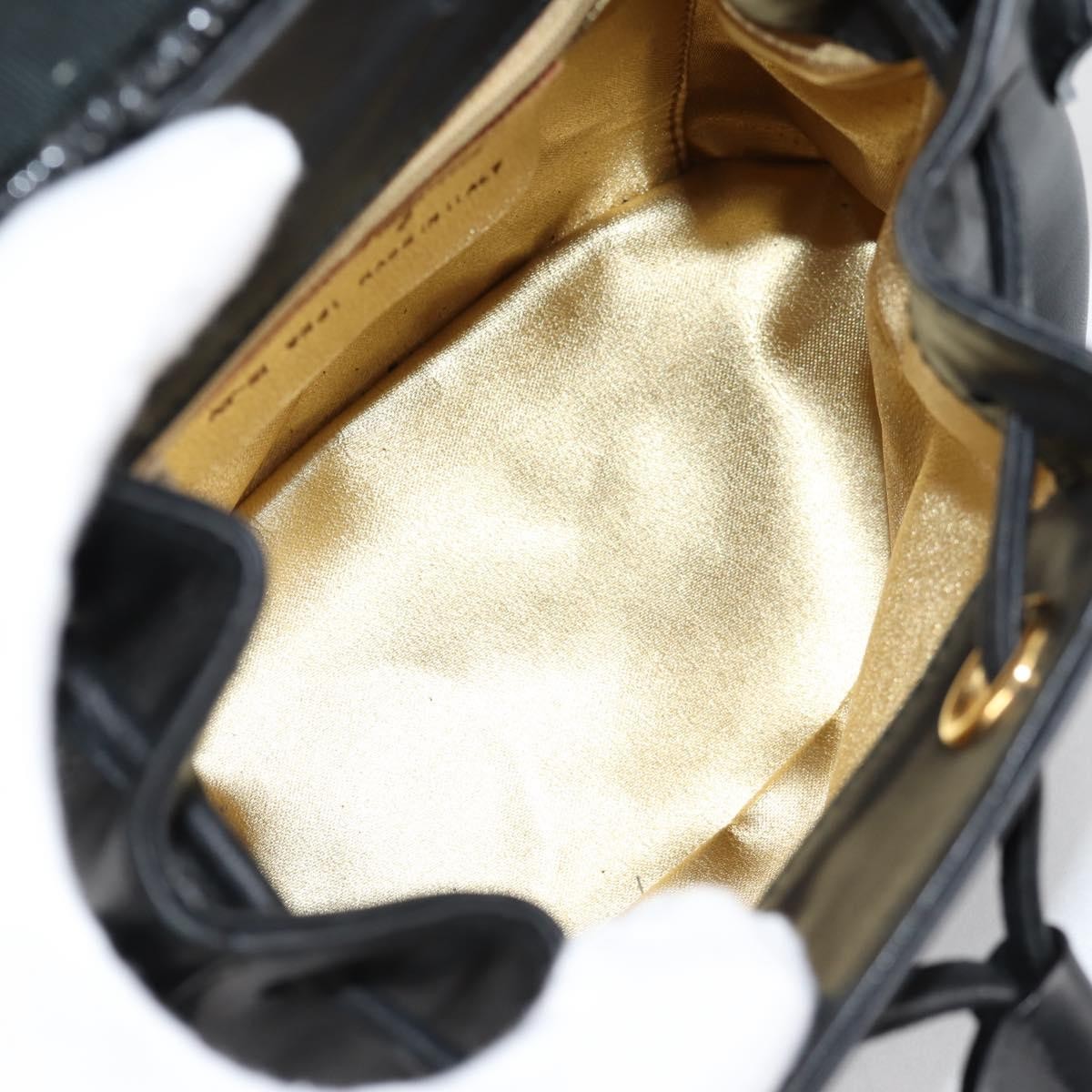 Salvatore Ferragamo Gancini Shoulder Bag Leather, BLACK, LEATHER, Shoulder bag