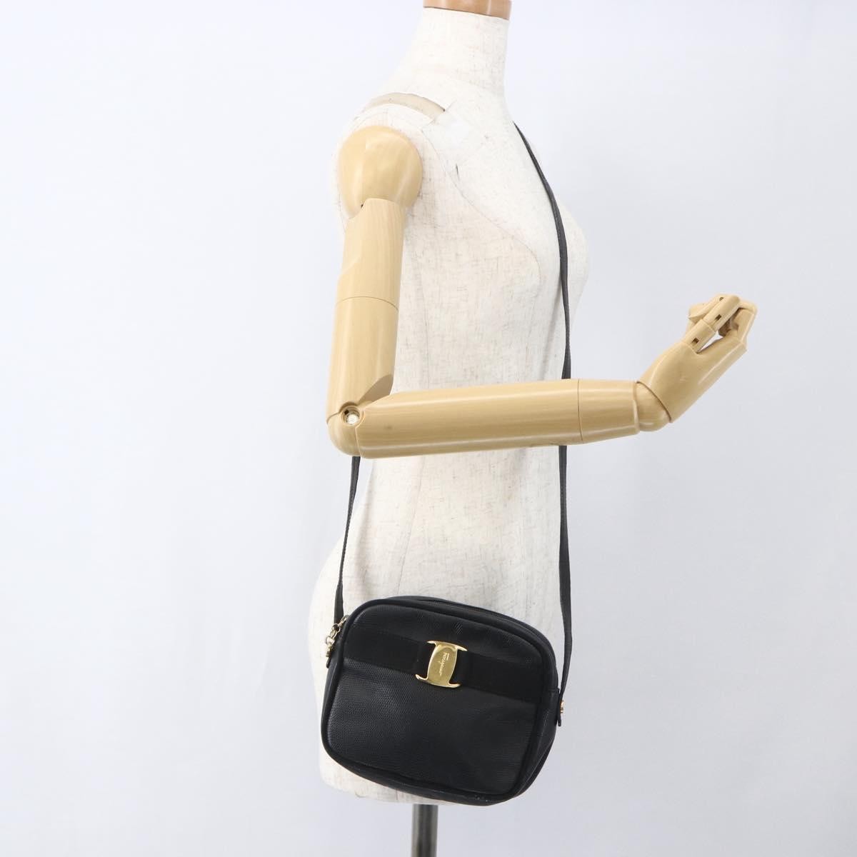 Salvatore Ferragamo Vala Shoulder Bag Leather, BLACK, LEATHER, Shoulder bag