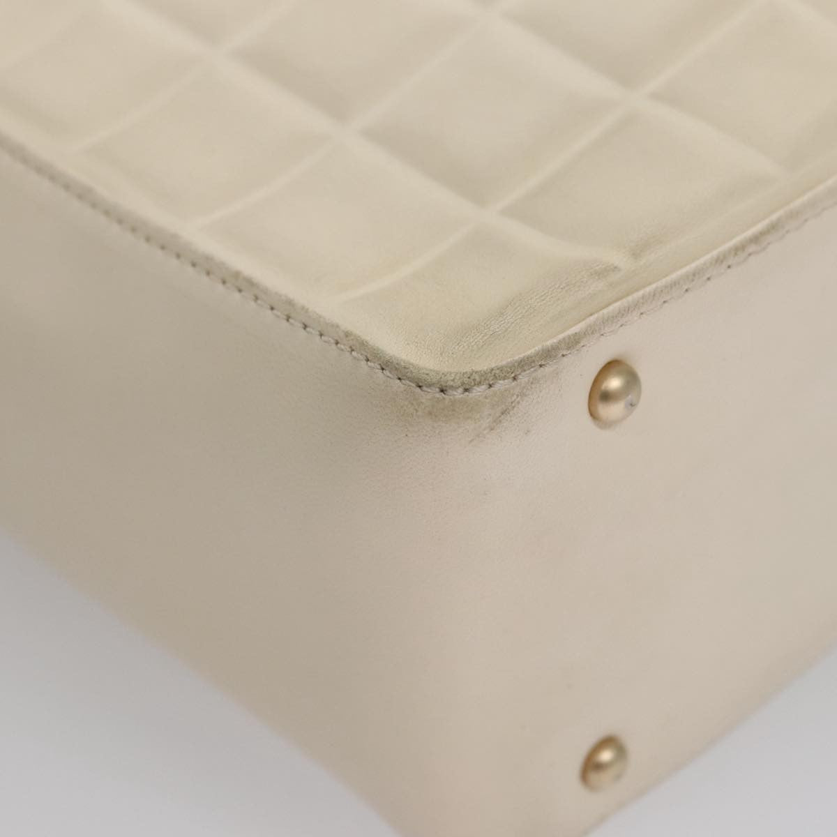 Chanel Chocolate Bar CC Shoulder Bag Quilted Leather, WHITE, LEATHER, Shoulder bag