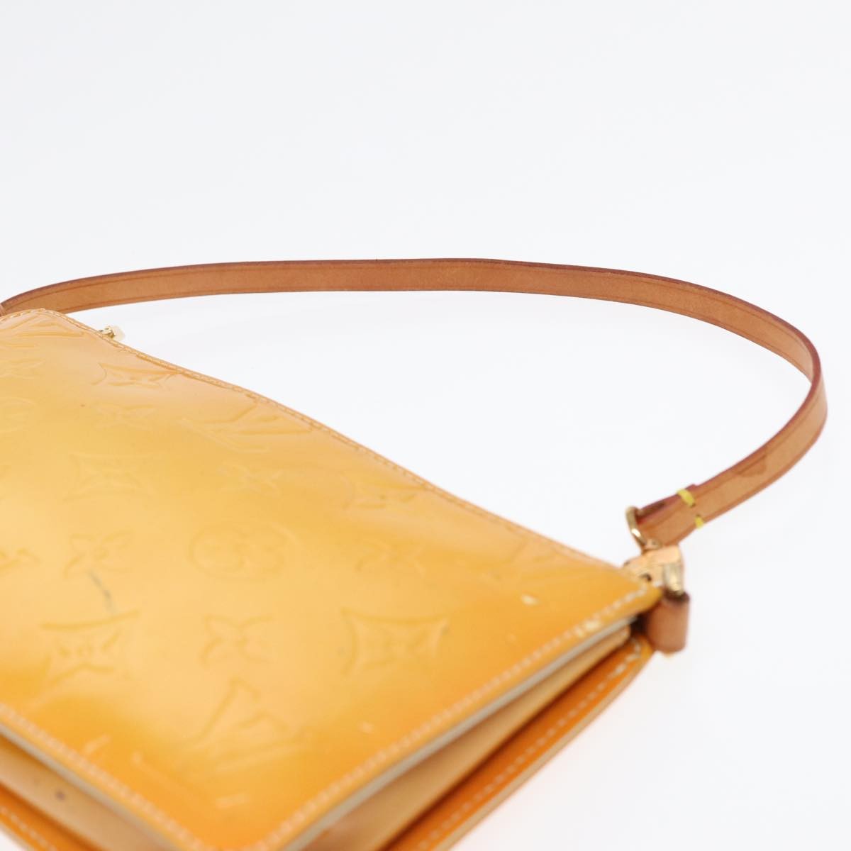 Louis Vuitton Lexington Pochette Monogram Vernis, YELLOW, PATENT_LEATHER, Clutche & pouche