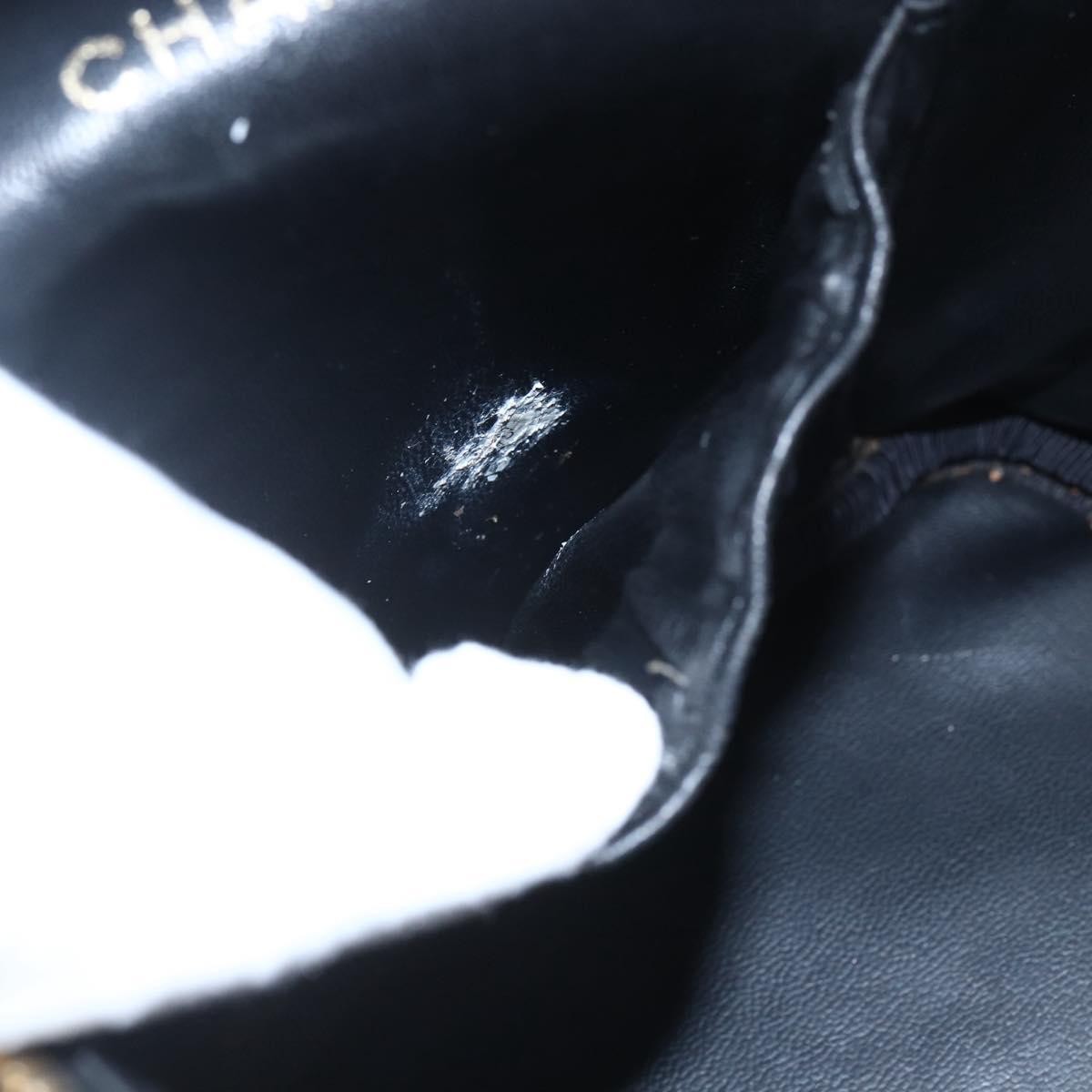 Chanel Vintage Timeless Cosmetic Case Caviar, BLACK, LEATHER, Clutche & pouche