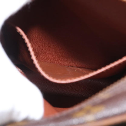 Louis Vuitton Amazone Bag Monogram Canvas, BROWN, CANVAS, Clutche & pouche