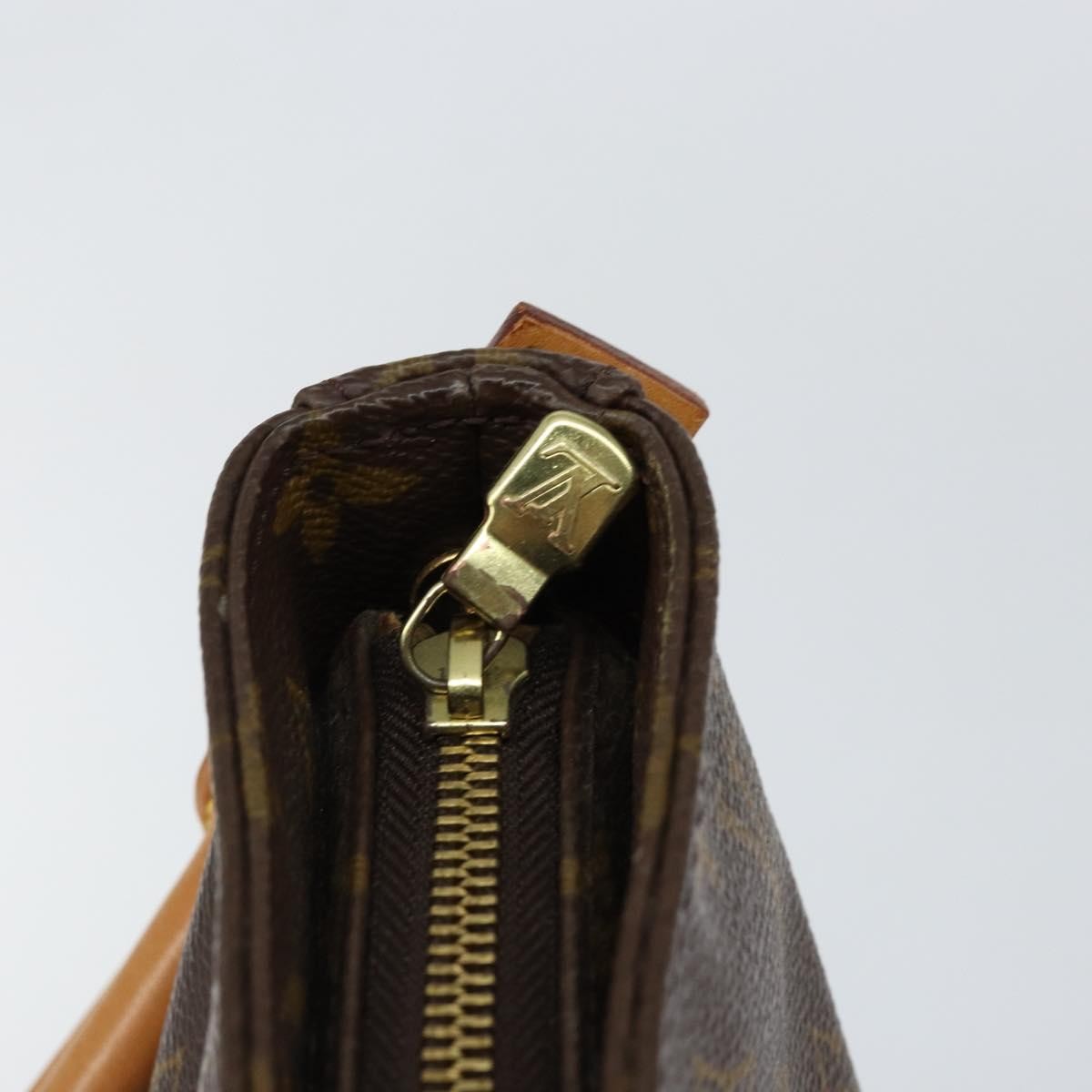 Louis Vuitton Looping Handbag Monogram Canvas, BROWN, CANVAS, Shoulder bag