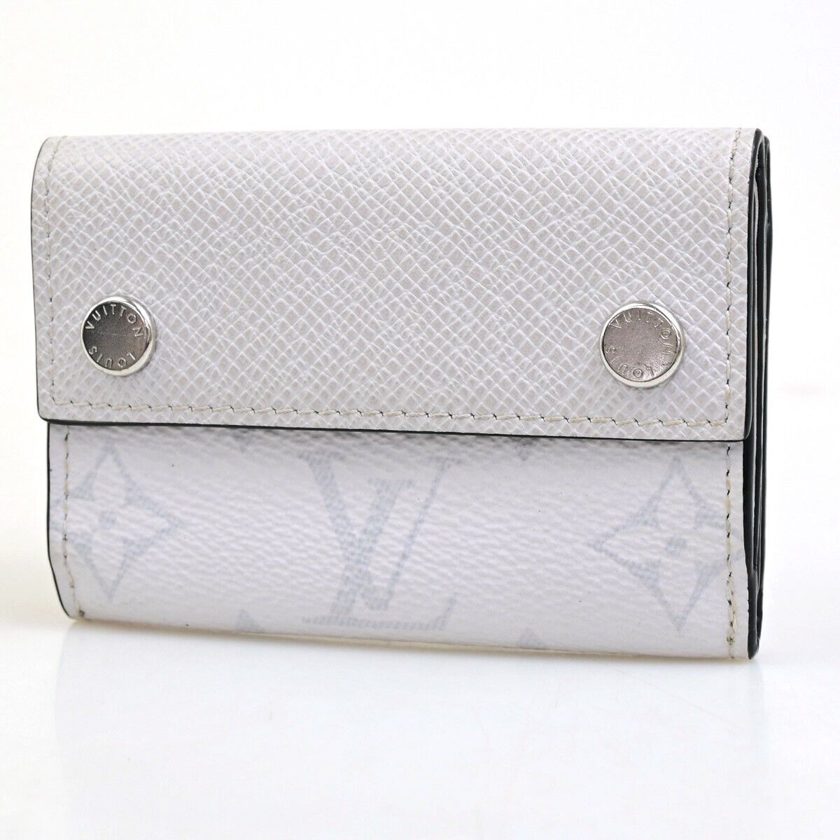 Louis Vuitton Discovery Wallet Monogram Taigarama, WHITE, LEATHER, Wallets