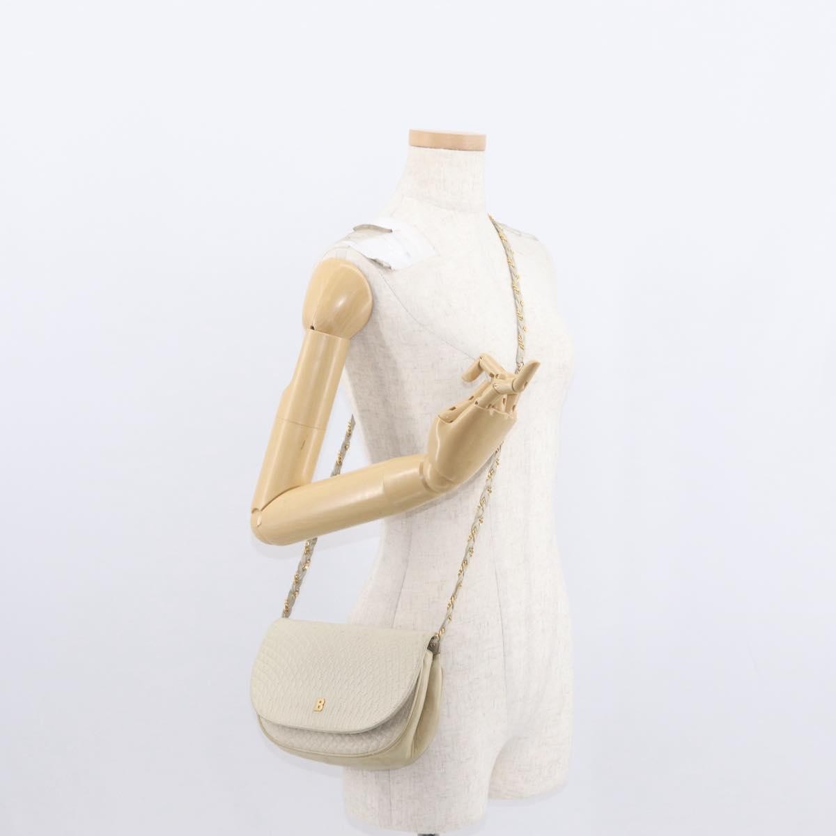 Bally Vintage Shoulder Bag Quilted leather, WHITE, LEATHER, Shoulder bag