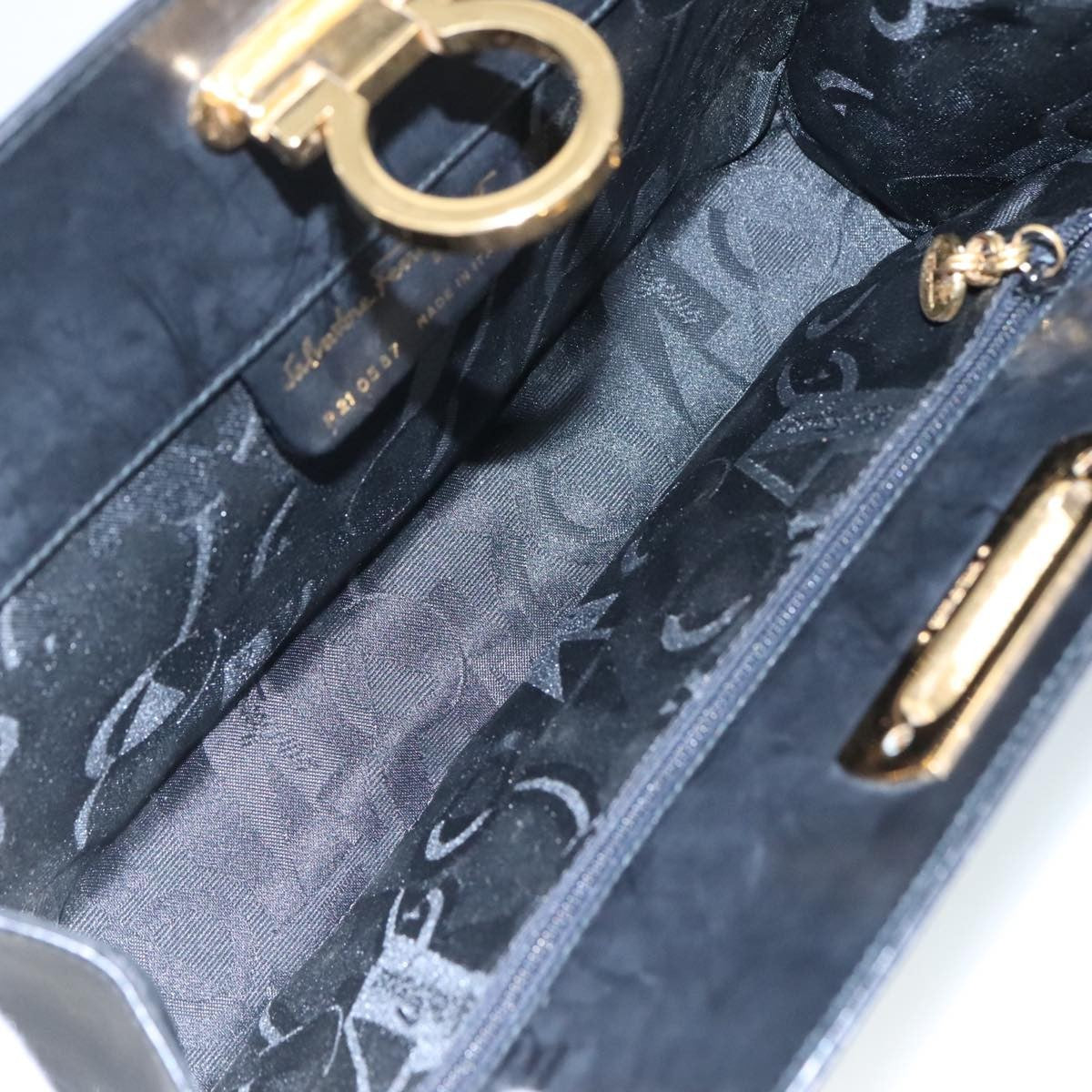 Salvatore Ferragamo Vintage Gancini Chain Shoulder Bag Leather, BLACK, LEATHER, Shoulder bag