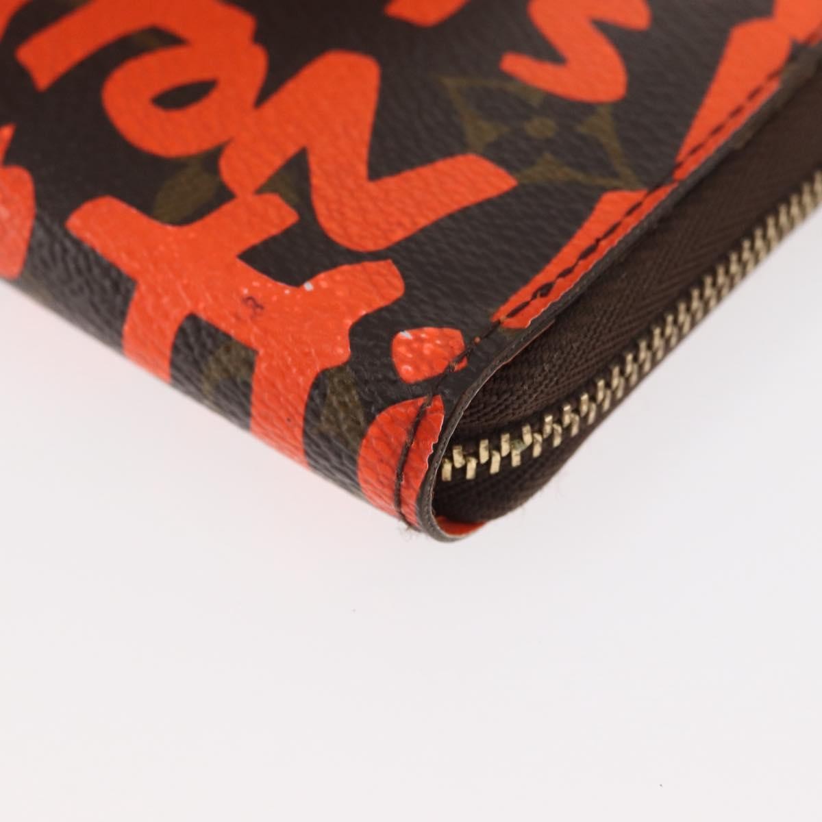 Louis Vuitton Porte-Monnaie Zippy Wallet monogramme empreinte, Orange, Canvas, Wallet