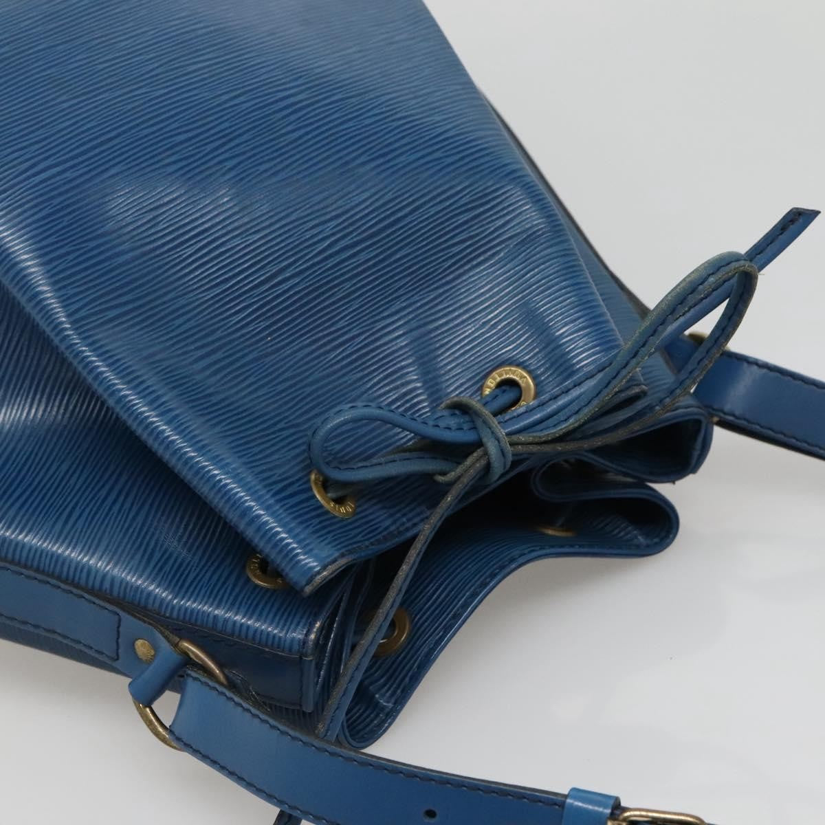 Louis Vuitton Noe Handbag Epi leather, BLUE, LEATHER, Handbag
