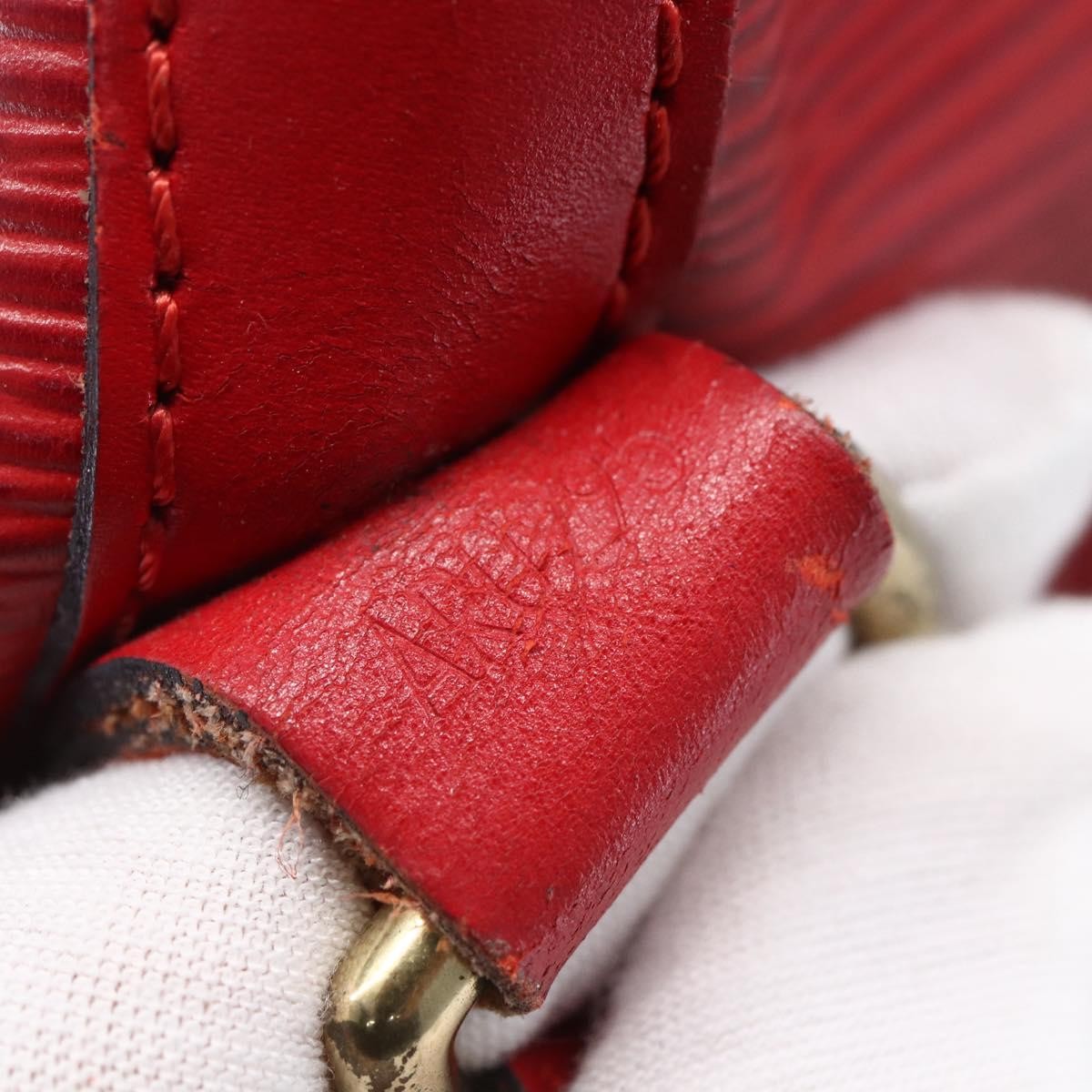 Louis Vuitton Noe Shoulder bag Leather, RED, LEATHER, Shoulder bag