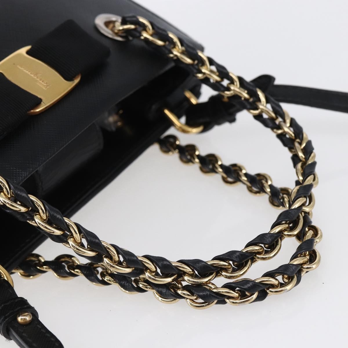 Salvatore Ferragamo Vala Shoulder Bag Leather, BLACK, LEATHER, Shoulder bag