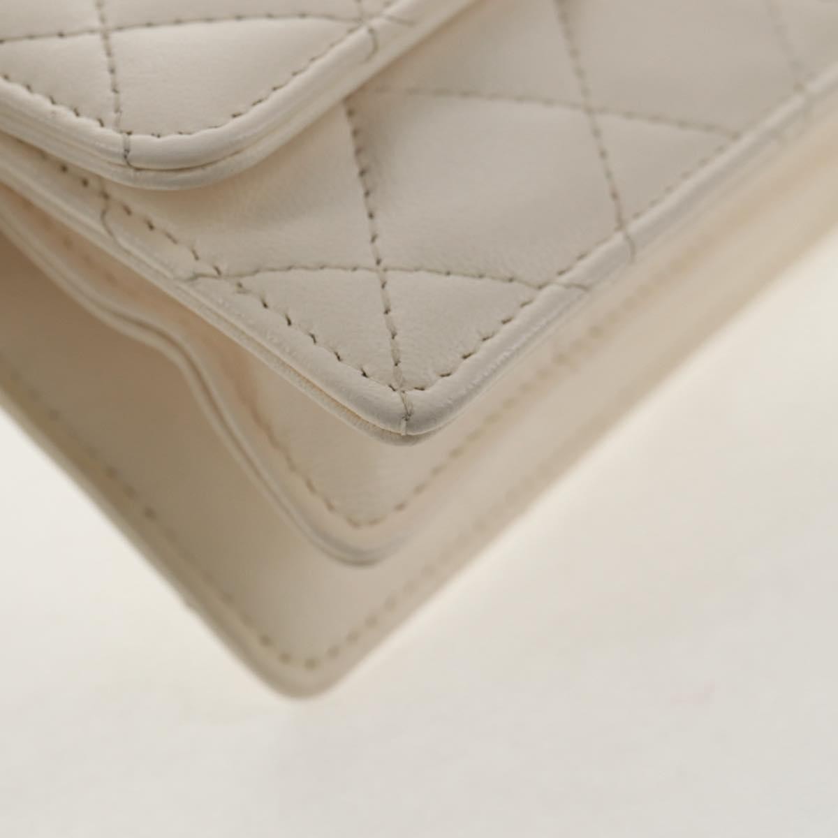 Chanel Camellia Bow Flap Card Holder with Chain Quilted Lambskin, WHITE, LEATHER, Shoulder bag