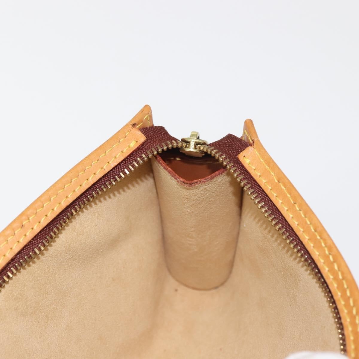 Louis Vuitton Bucket Pouch Leather, BEIGE, LEATHER, Clutche & pouche