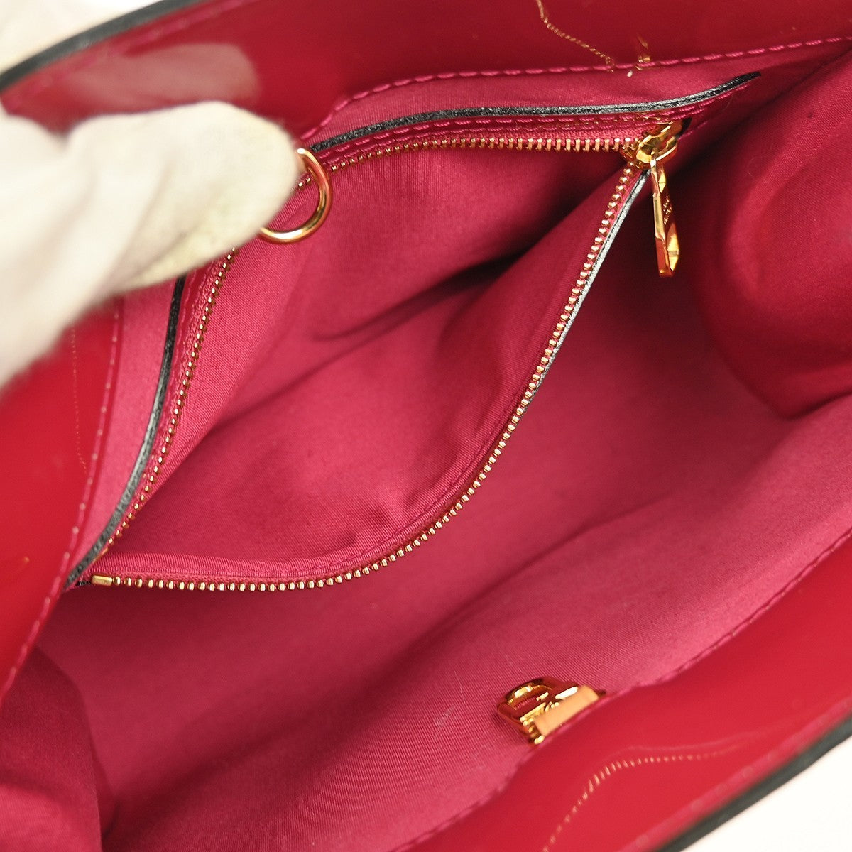 Louis Vuitton Catalina Handbag Monogram Vernis, RED, PATENT_LEATHER, Handbag