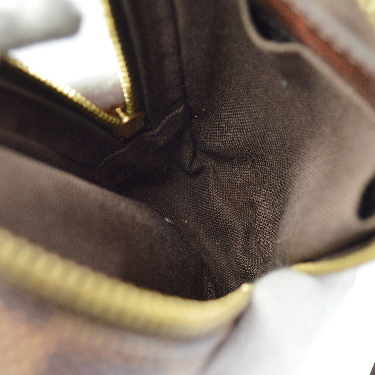 Louis Vuitton Etui Okapi Camera Case Damier, BROWN, CANVAS, Shoulder bag