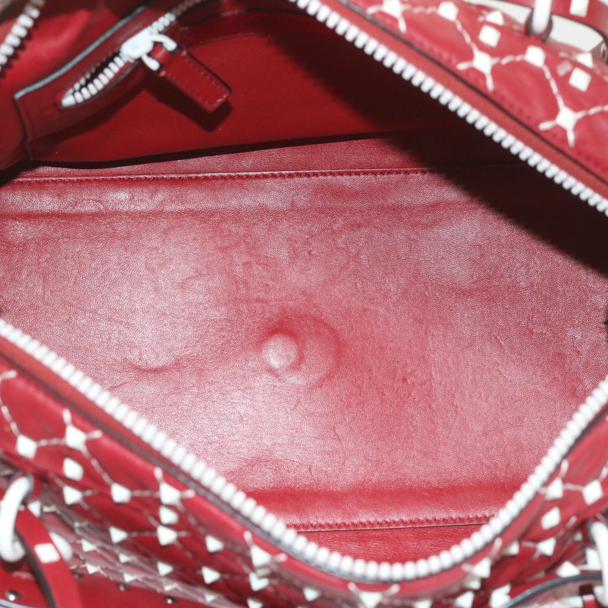 Valentino Garavani Free Rockstud Spike Duffle Bag Quilted Leather, RED, LEATHER, Travel bag