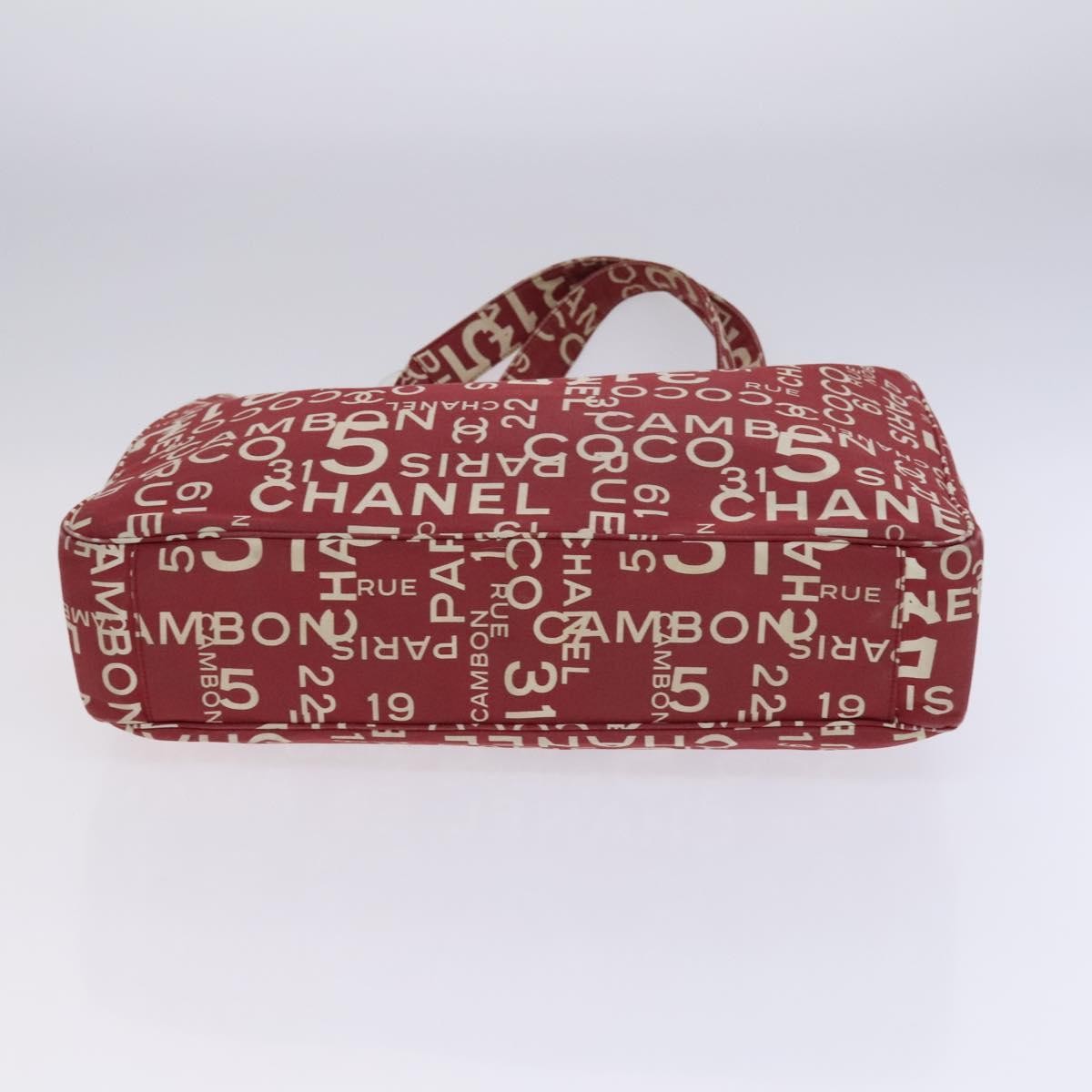 Chanel 31 Rue Cambon Beach Zip Tote Printed Canvas, RED, CANVAS, Tote bag