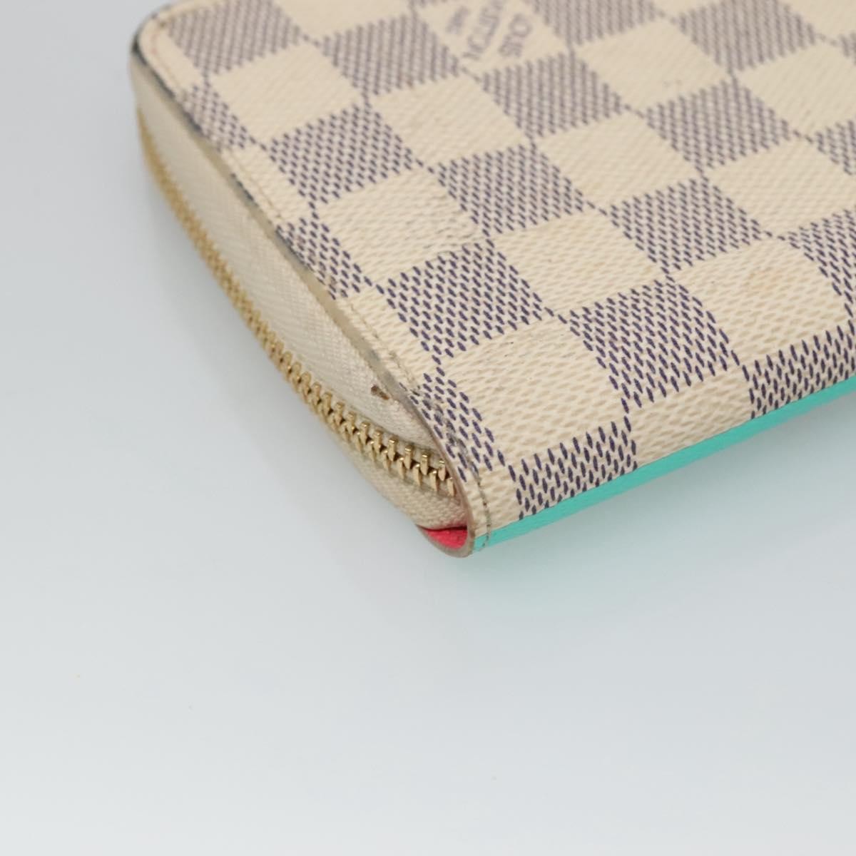 Louis Vuitton Porte-Monnaie Zippy Wallet Damier Azur Vivienne, White, Canvas, Wallet
