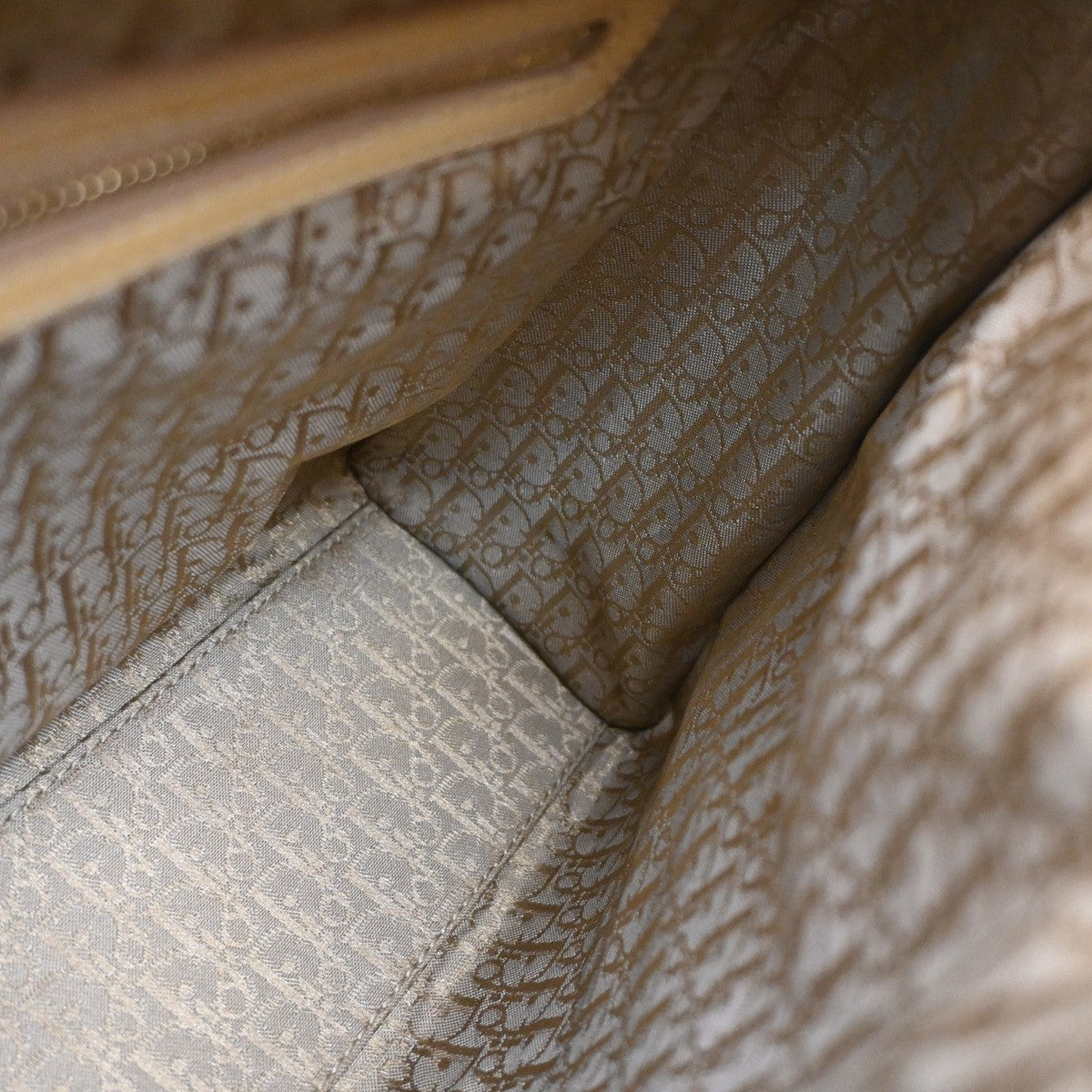 Christian Dior Lady Dior Bag Cannage Quilt Patent, YELLOW, PATENT_LEATHER, Handbag