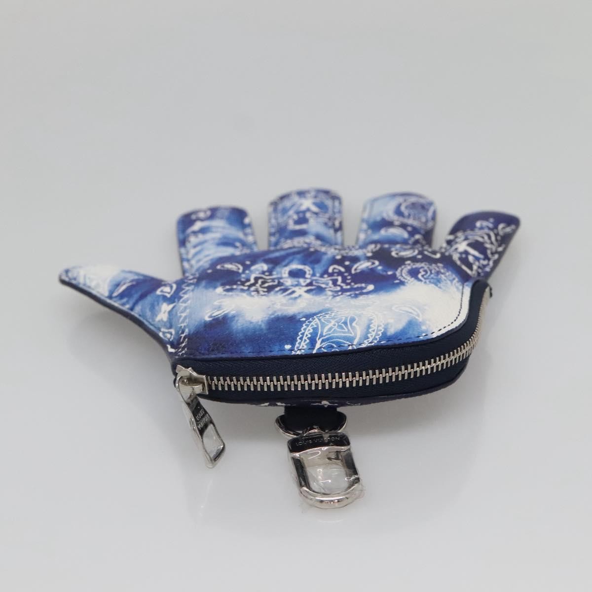 Louis Vuitton Key Pouch Bandana Monogram, BLUE, CANVAS, Wallets
