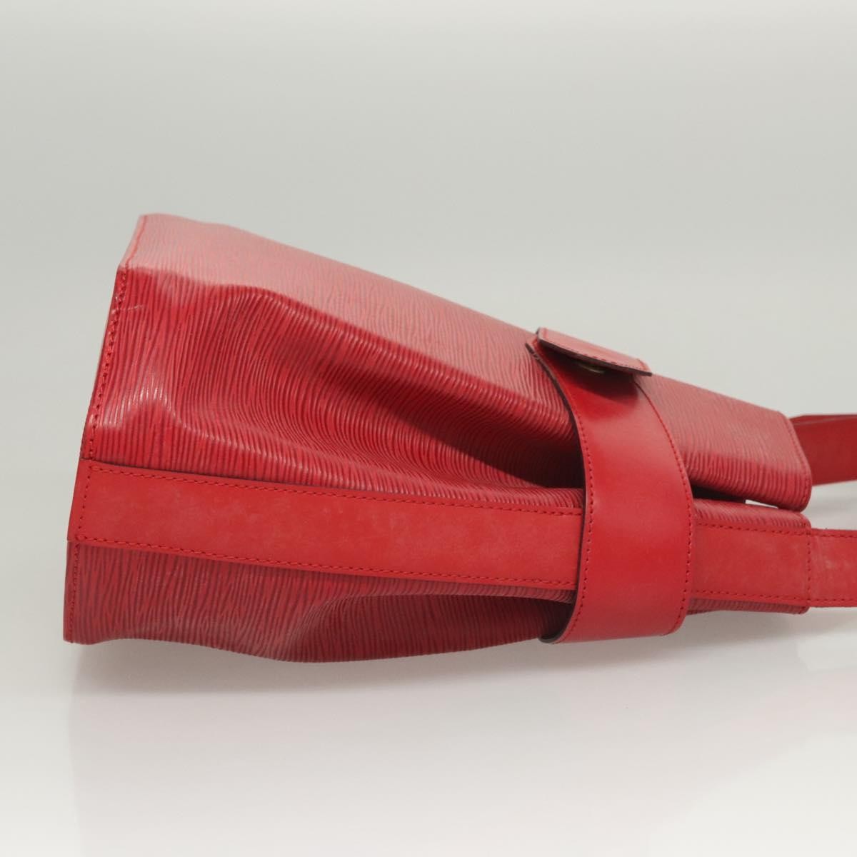 Louis Vuitton Vintage Sac d'Epaule Handbag Epi Leather, RED, LEATHER, Handbag