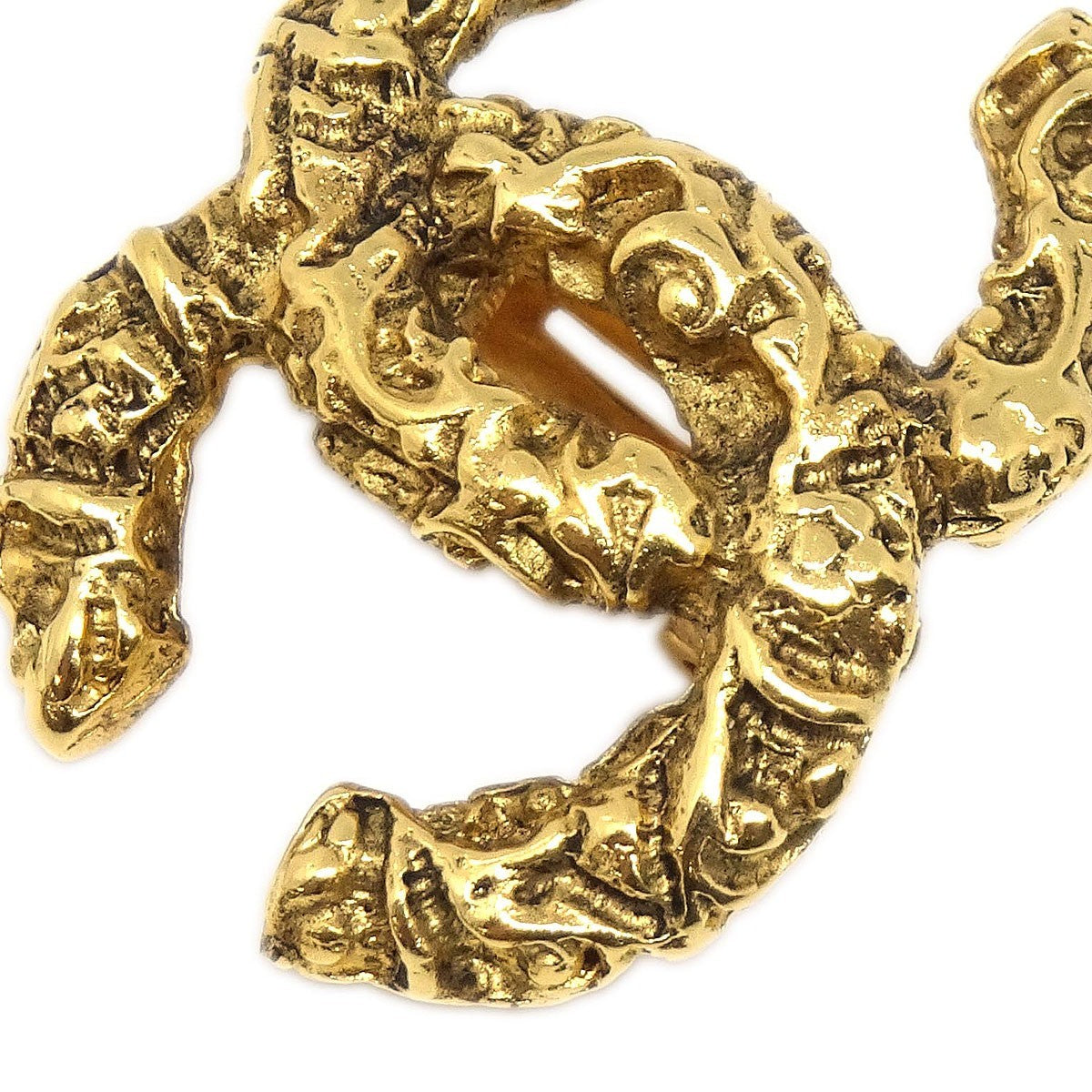 Chanel CC Clip On Earrings Metal, Gold, Gold Plated, Earrings