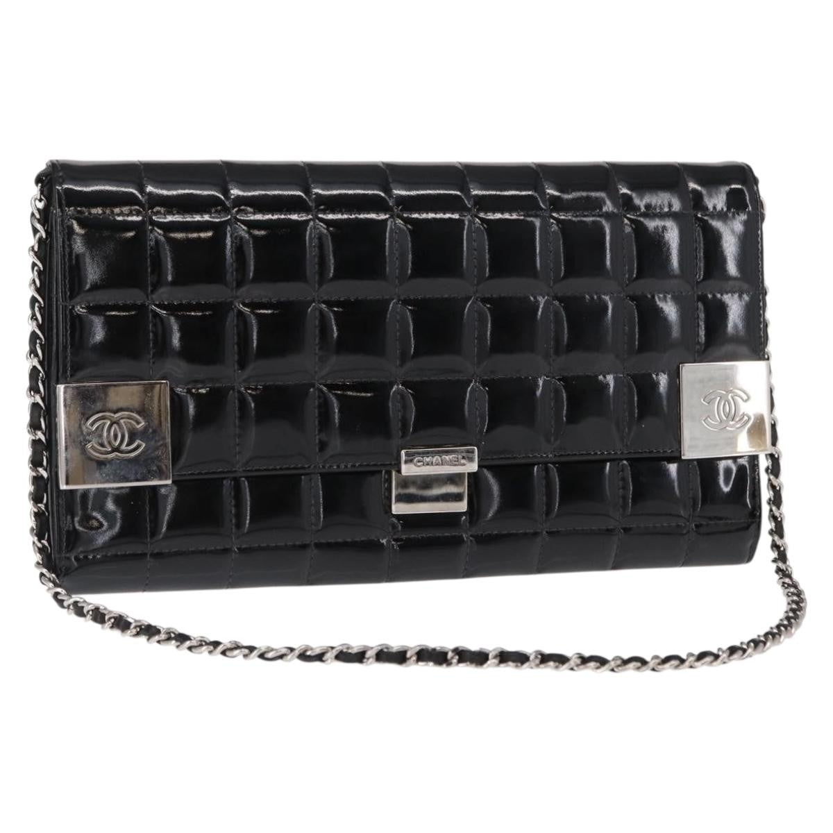 Chanel Chocolate Bar Chain Clutch Quilted Patent, BLACK, PATENT_LEATHER, Clutche & pouche