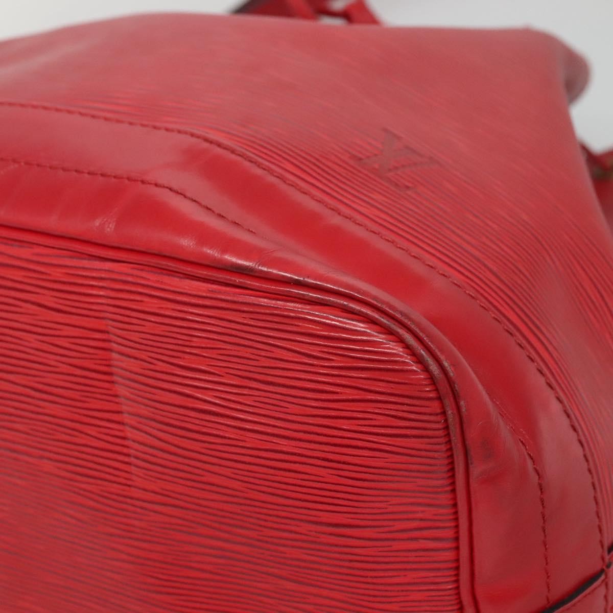 Louis Vuitton Noe Handbag Epi leather, RED, LEATHER, Handbag