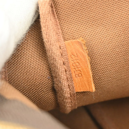 Louis Vuitton Pochette Accessoires NM Monogram Canvas, BROWN, CANVAS, Clutche & pouche