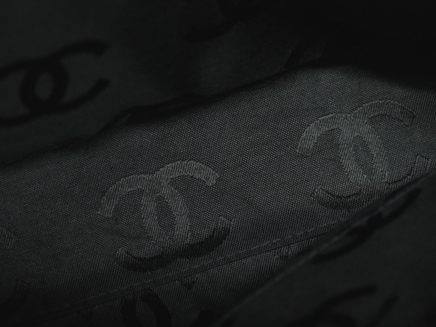 Chanel Surpique Tote Quilted Leather, BLACK, LEATHER, Handbag