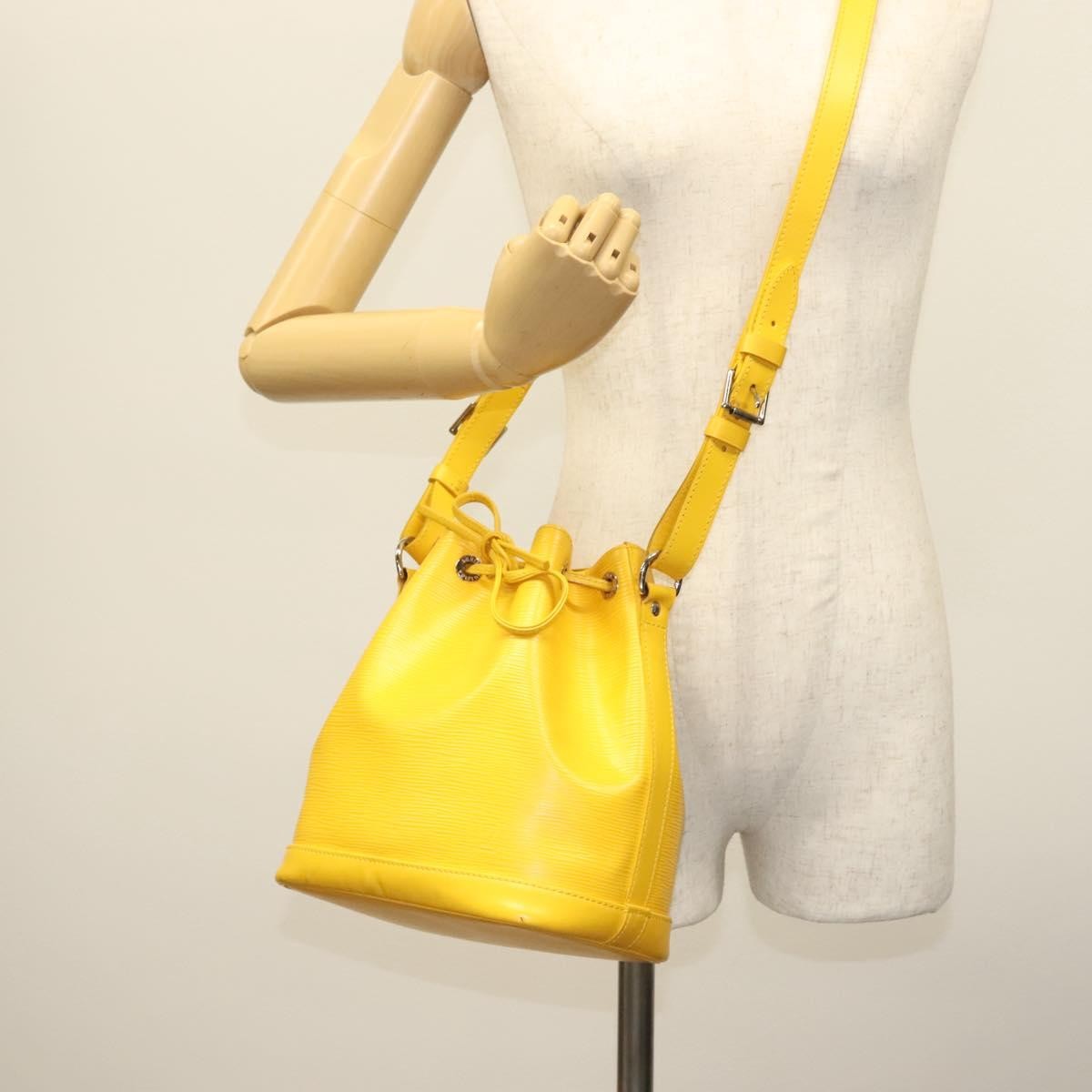 Louis Vuitton Noe Handbag Epi Leather, YELLOW, LEATHER, Handbag