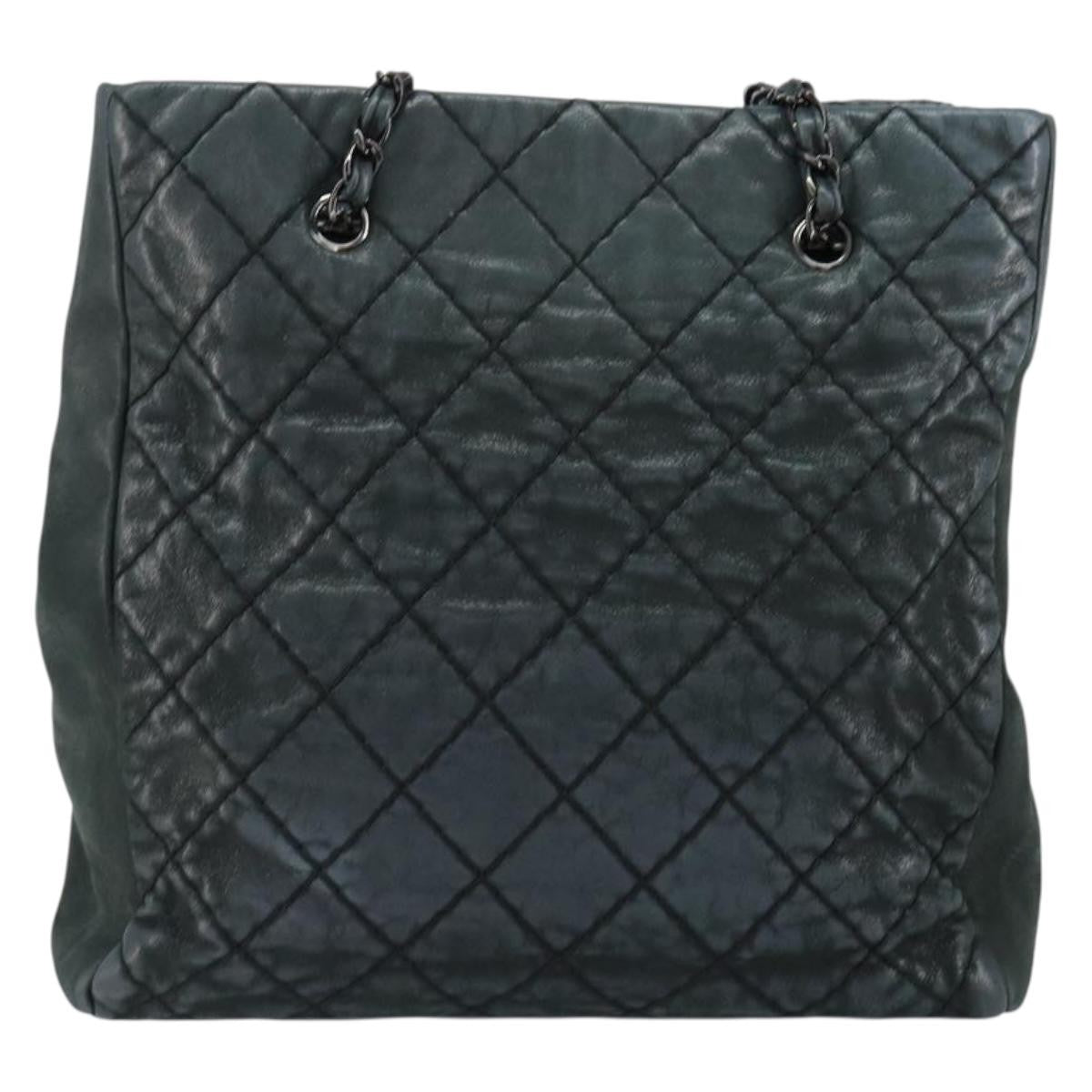 Chanel CC Charm Tote Quilted Iridescent Calfskin, GREEN, LEATHER, Tote bag