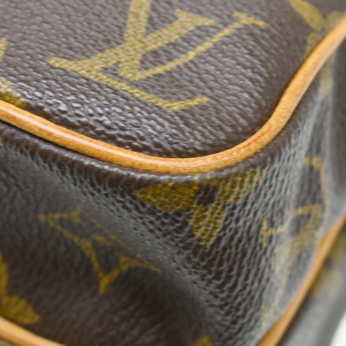 Louis Vuitton Amazone Bag Monogram Canvas, Brown, Canvas, Shoulder Bag