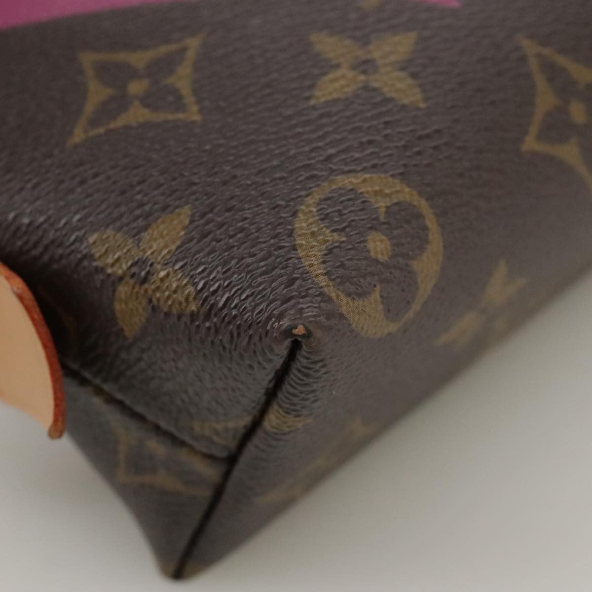 Louis Vuitton Cosmetic Pouch Limited Edition Game On Monogram Canvas, BROWN, CANVAS, Clutche & pouche
