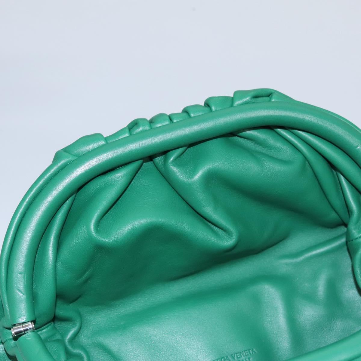 Bottega Veneta The Chain Pouch Leather, GREEN, LEATHER, Clutche & pouche