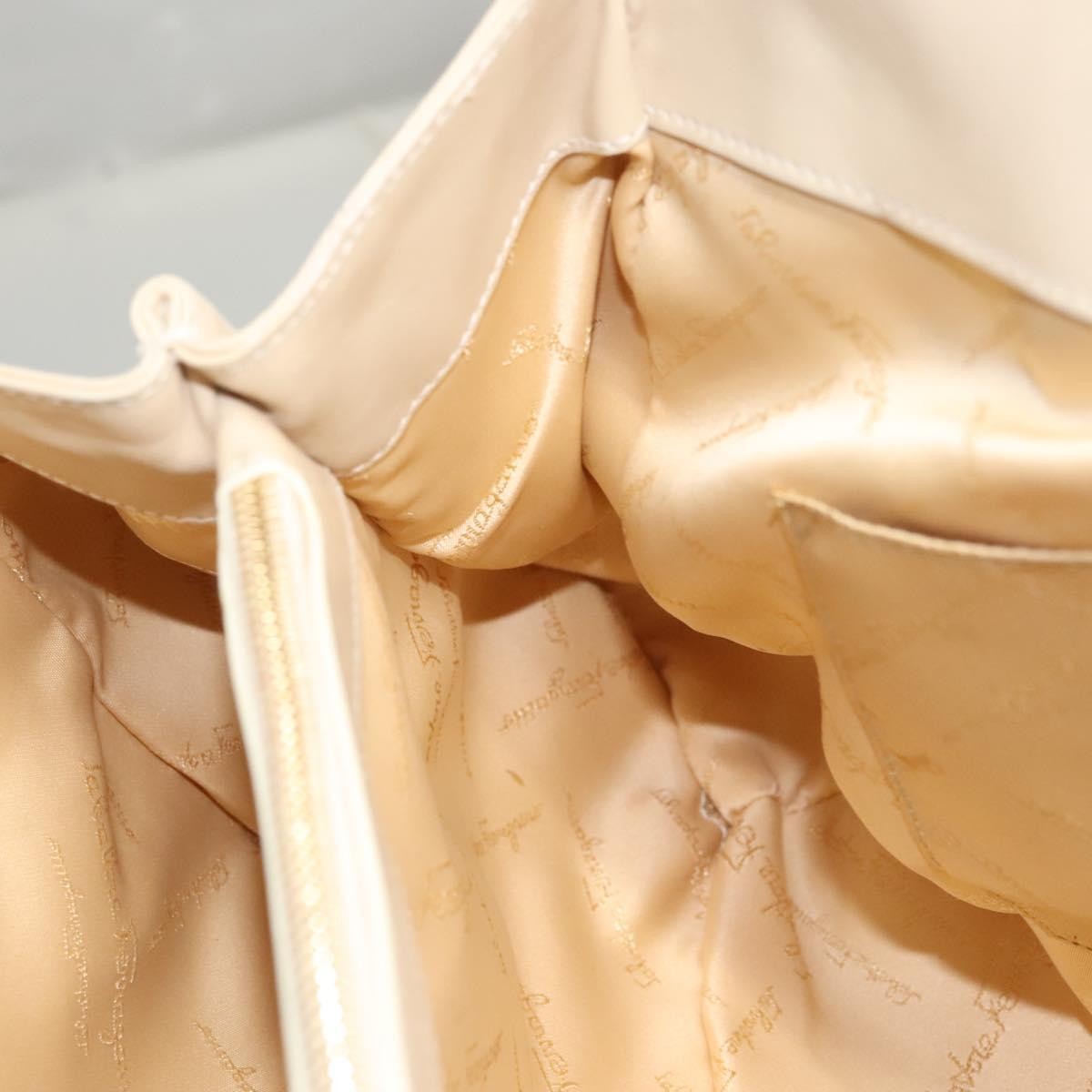 Salvatore Ferragamo Gancini Shoulder Bag Leather, WHITE, LEATHER, Handbag