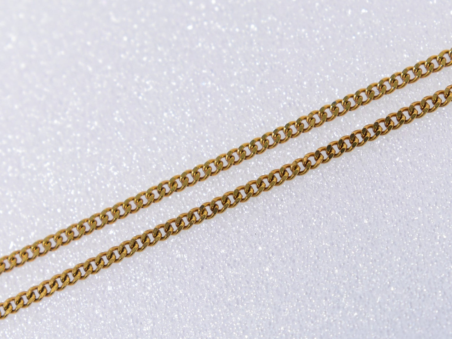 Chanel Vintage CC Round Pendant Necklace Metal, GOLD, GOLD_PLATED, Necklace