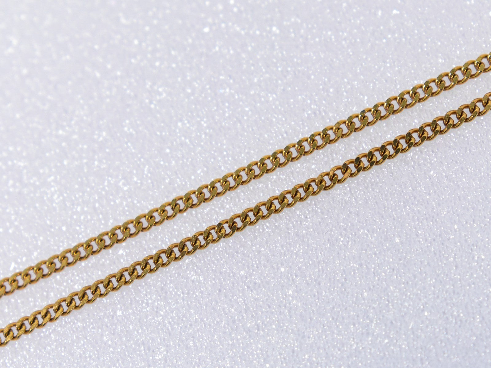 Chanel Vintage CC Round Pendant Necklace Metal, GOLD, GOLD_PLATED, Necklace