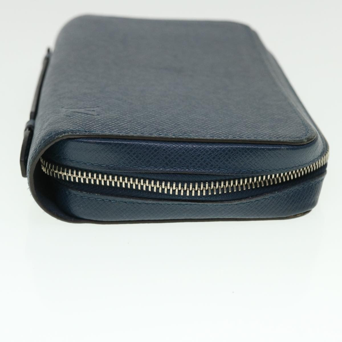 Louis Vuitton Zippy XL Taiga Leather, Navy, Leather, Wallet