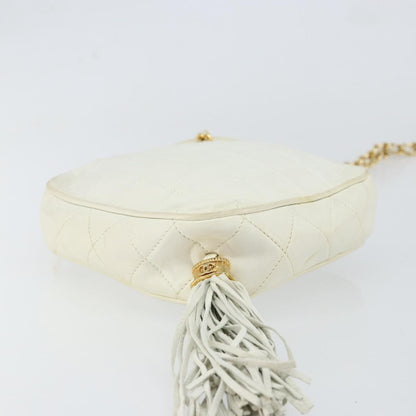 Chanel Vintage Diamond Tassel Crossbody Quilted Lambskin, WHITE, LEATHER, Clutche & pouche
