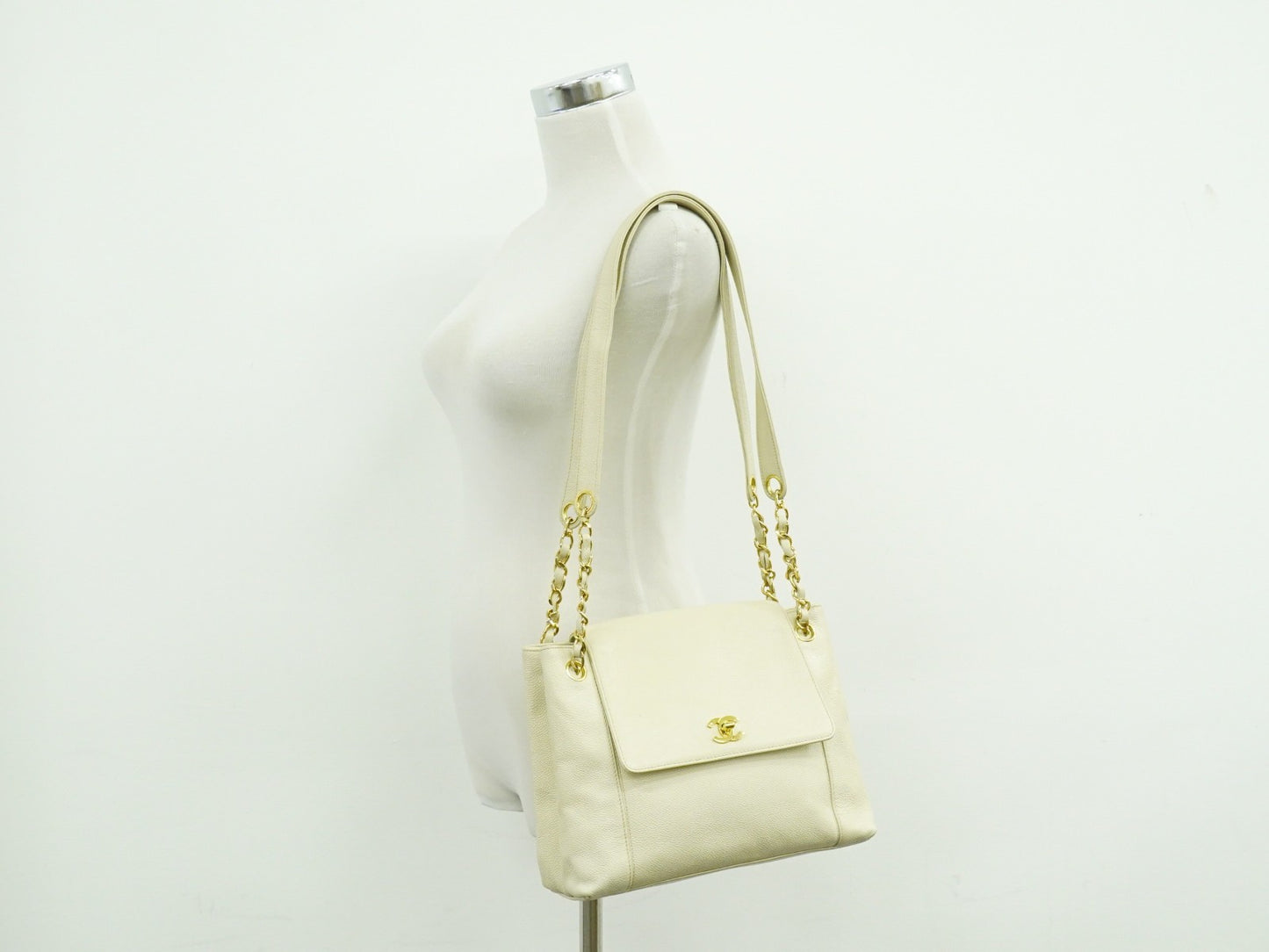 Chanel Vintage Shoulder Bag Leather, ECRU, LEATHER, Shoulder bag