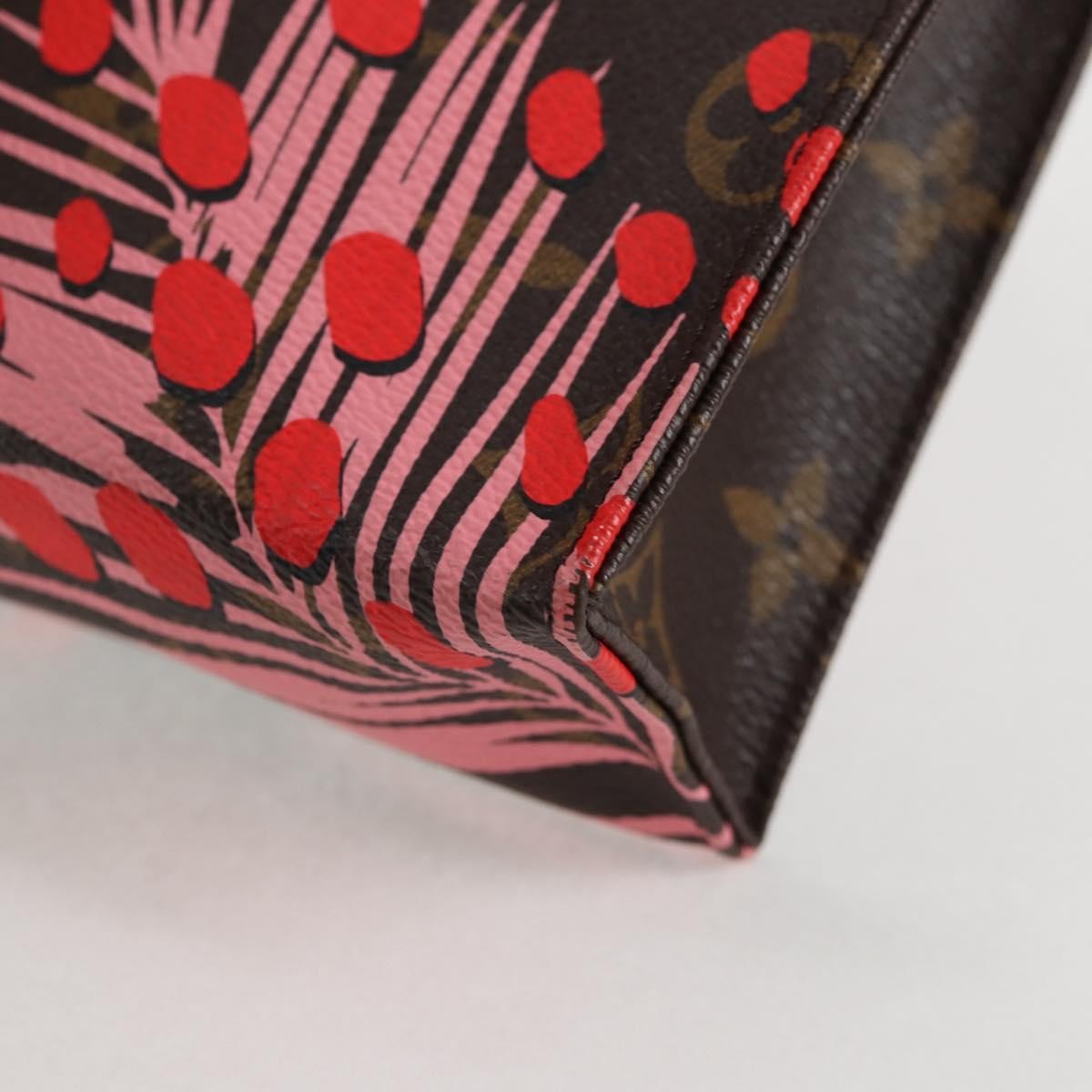 Louis Vuitton Toiletry Pouch Limited Edition Monogram Jungle Dots, BROWN, CANVAS, Toiletry Case